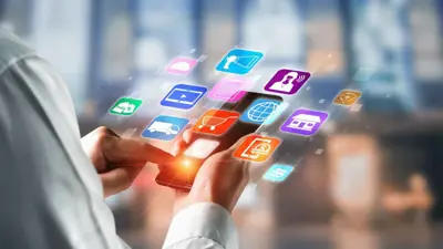 عدد من تطبيقات التجارة الإلكترونية في 17 مايو 2024