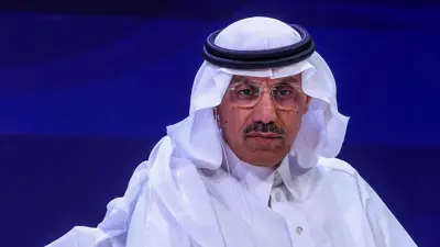 رئيس مجلس إدارة البنك الإسلامي للتنمية محمد سليمان الجاسر يحضر جلسة في منتدى قطر الاقتصادي في الدوحة في 14 مايو 2024
