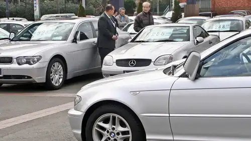 مجموعة من السيارات الألمانية