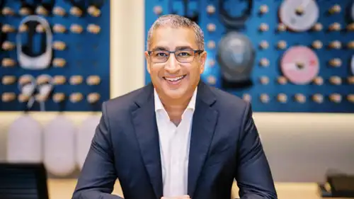  روميل راديا، الرئيس التنفيذي للعمليات في قسم الصفقات لدى شركة بي دبليو سي