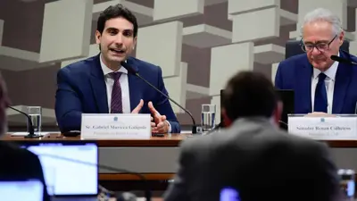 محافظ بنك البرازيل المركزي غابرييل غاليبولو خلال مؤتمر سابق في العاصمة برازيليا يوم 24 أبريل 2025.