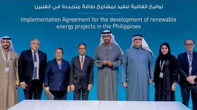 خلال مراسم توقيع اتفاقية تنفيذ مشاريع طاقة متجددة بين «مصدر» الإماراتية ووزارة الطاقة الفلبينية.