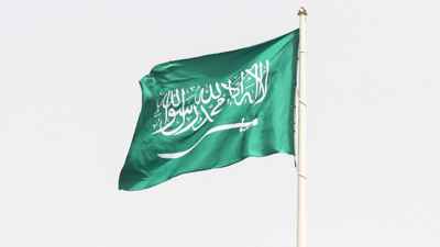 لجذب مزيد من المستثمرين.. السعودية تقرّ نظاماً لتملك الأجانب العقارات