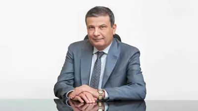 علاء فاروق وزير الزراعة المصري  