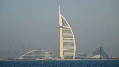 صورة تظهر فندق برج العرب في دبي يوم 12 سبتمبر 2024