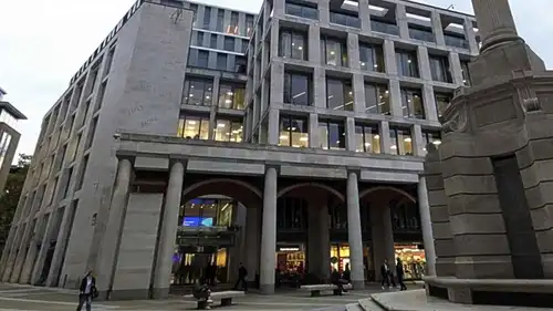 مقر بورصة لندن، بريطانيا، في 8 نوفمبر 2025.