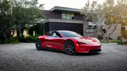 تسلا Roadster.. مشروع يعيد اختبار حدود التسارع والتماسك.