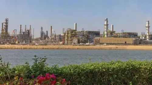 مصفاة بابكو التابعة لشركة نفط البحرين. 
