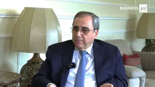 وزير الاقتصاد اللبناني الأسبق الدكتور سامي حداد يتحدث إلى «إرم بزنس» في مقابلة خاصة من بيروت