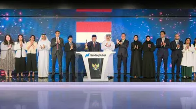 خلال قرع جرس التداول في بورصة ناسدك دبي احتفالا بإدراج صكوك إندونيسيا في دبي، يوم 9 سبتمبر 2025.