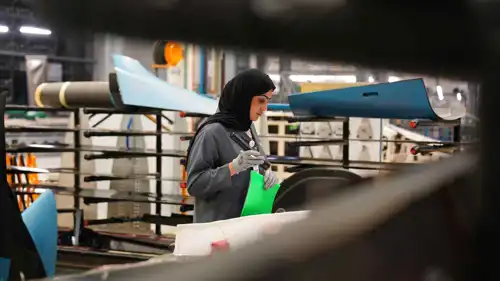 قفزة 40% في إنتاج ستراتا لمكونات الطائرات في 2025