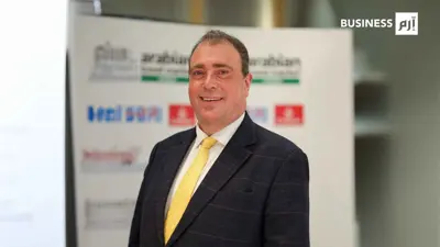 جوناثان هيستي مدير محفظة في شركة السفر (RX Global)