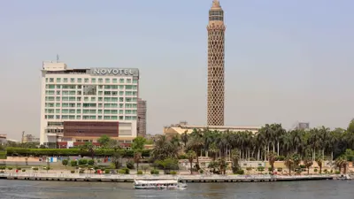 برج القاهرة المطل على نهر النيل في العاصمة المصرية يوم 16 مايو 2024.